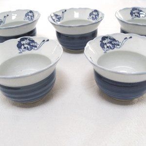 5 Japanese Small Porceline China Rice Bowls Sumo Print Scalloped Edges Vintage